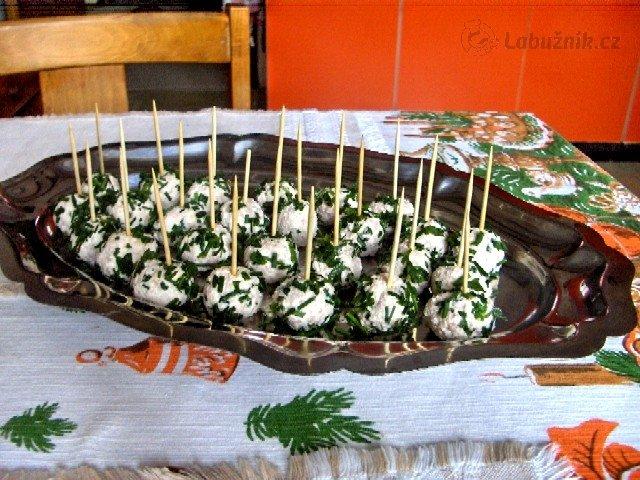 Tvarohové kuličky se šunkou