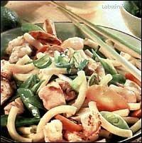 Těstovinový wok s krevetami