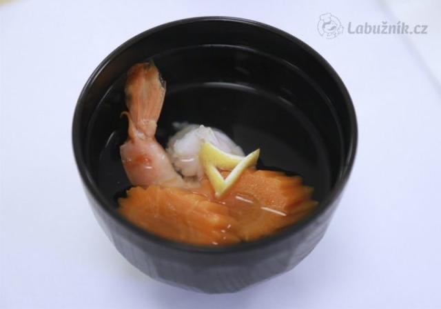VIDEO: Osuimono - tradiční japonská polévka
