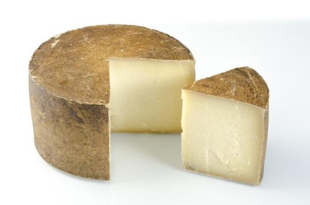 Ovčí sýr