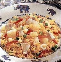 Rýže s karí a s kuřecími prsíčky