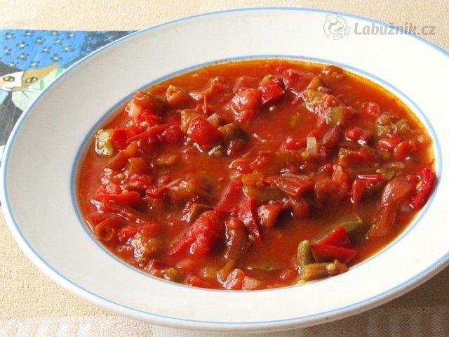 Lecsó - maďárský základní recept a jeho obměny